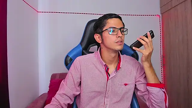 Ethan Sai    online show from December 6, 4:44 pm