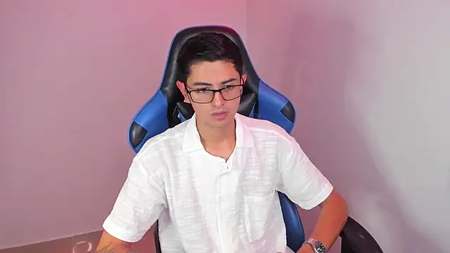 Ethan Sai    online show from January 11, 6:12 pm