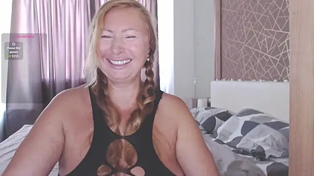 Snapshot of _Monika_sun_ chatting on May 24, 2:44 am Monika sun online show from May 24, 2:44 am