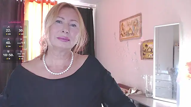 Snapshot of _Monika_sun_ chatting on June 23, 12:36 pm Monika sun online show from June 23, 12:36 pm
