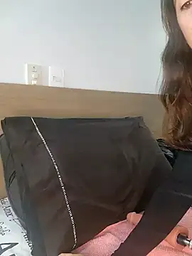 Snapshot of Branquinhasexy chatting on May 20, 12:46 pm Branquinhasexy online show from May 20, 12:46 pm