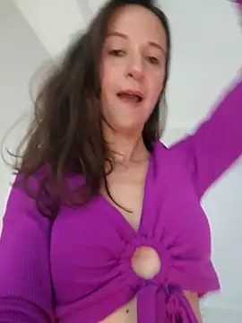Snapshot of Branquinhasexy chatting on May 15, 12:47 pm Branquinhasexy online show from May 15, 12:47 pm