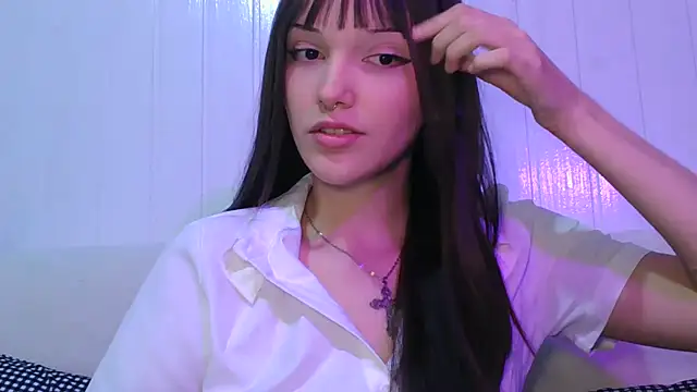 faelitababy online show from April 15, 7:07 pm