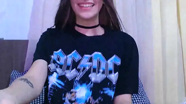 faelitababy online show from April 10, 9:38 am