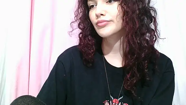 faelitababy online show from January 15, 3:59 pm