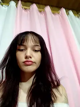 faelitababy online show from January 8, 3:40 pm