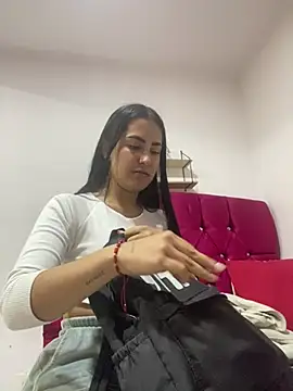 Snapshot of CAM_21X chatting on March 18, 7:33 pm CAM 21X online show from March 18, 7:33 pm