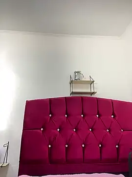 Snapshot of CAM_21X chatting on February 27, 1:28 pm CAM 21X online show from February 27, 1:28 pm