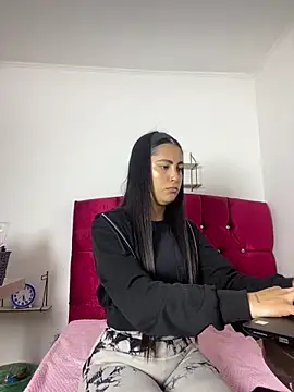 Snapshot of CAM_21X chatting on February 28, 1:14 pm CAM 21X online show from February 28, 1:14 pm