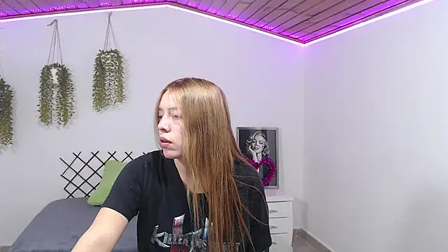 karla charloby online show from September 27, 1:39 pm