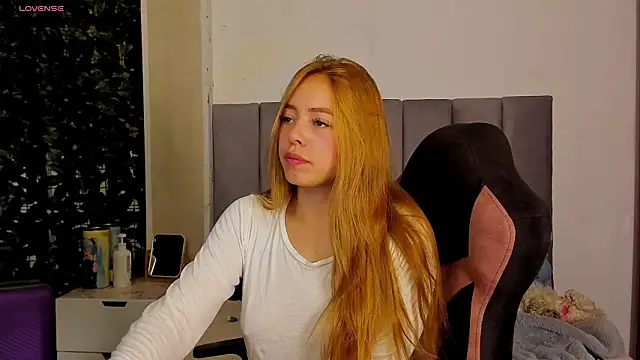 karla charloby online show from March 16, 6:10 pm