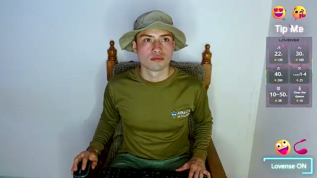 nolanjay  online show from October 7, 9:27 pm