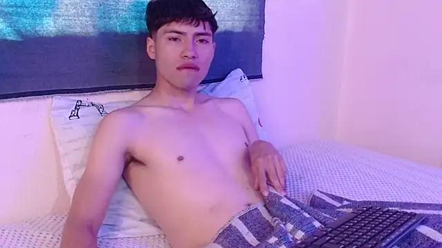 nolanjay  online show from February 20, 2:13 pm