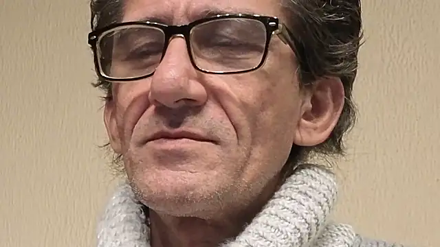 Zgodanilep online show from December 13, 8:04 pm