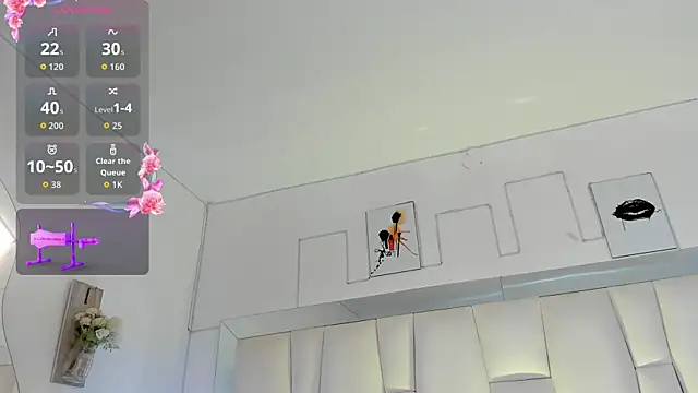 Snapshot of Regiina_Doll chatting on September 14, 2:39 pm Regiina Doll online show from September 14, 2:39 pm