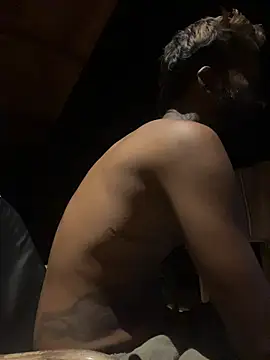 bigfatdick111 online show from March 25, 6:40 pm