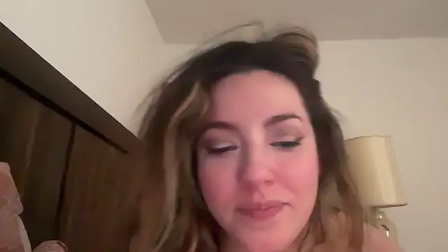 Naciaxxx online show from February 23, 11:04 pm