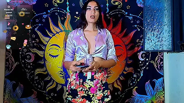 Snapshot of Angel-dust09 chatting on November 8, 1:31 am Angel-dust09 online show from November 8, 1:31 am