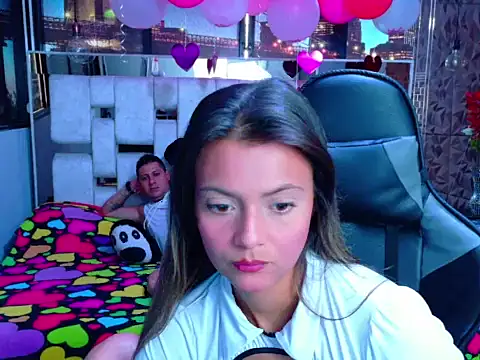 ValentinaAndTerry online show from March 1, 1:18 pm