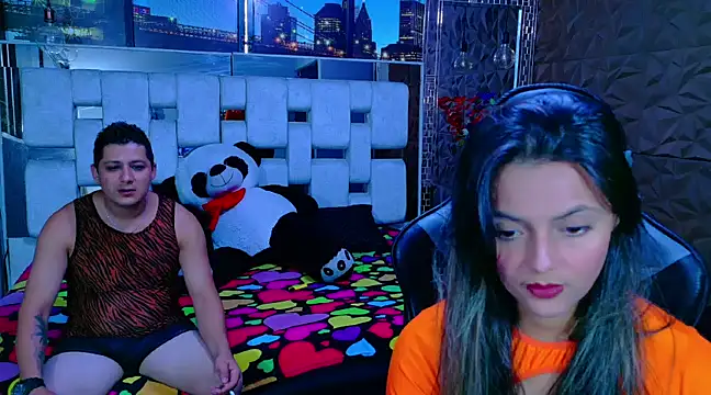 ValentinaAndTerry online show from March 22, 7:09 pm