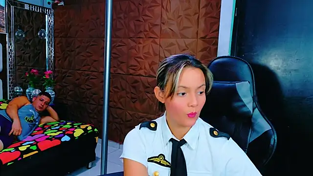 ValentinaAndTerry online show from October 4, 3:24 pm