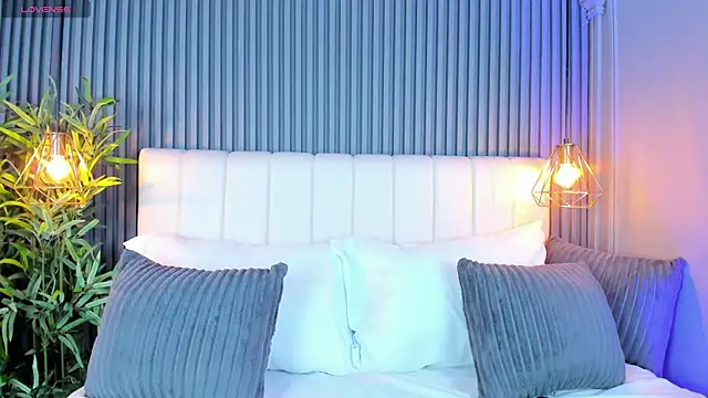 LinaGlam online show from September 26, 10:38 pm