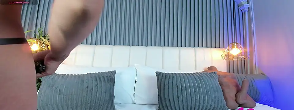 LinaGlam online show from November 26, 5:13 pm