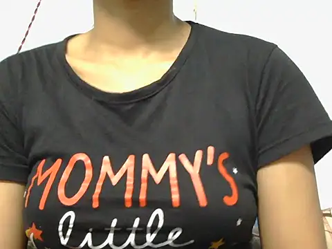 Snapshot of Thimiralagi chatting on February 9, 3:10 pm Thimiralagi online show from February 9, 3:10 pm