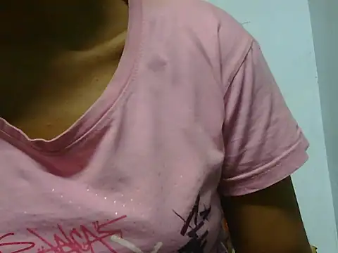 Snapshot of Thimiralagi chatting on February 6, 3:19 pm Thimiralagi online show from February 6, 3:19 pm