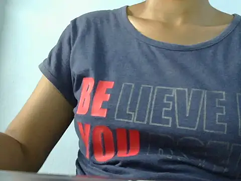 Snapshot of Thimiralagi chatting on April 4, 4:13 pm Thimiralagi online show from April 4, 4:13 pm