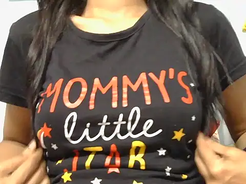 Snapshot of Thimiralagi chatting on February 4, 5:35 am Thimiralagi online show from February 4, 5:35 am