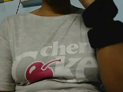 Snapshot of Thimiralagi chatting on February 14, 6:19 pm Thimiralagi online show from February 14, 6:19 pm