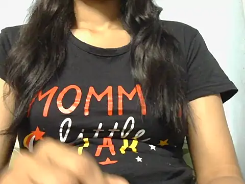 Snapshot of Thimiralagi chatting on February 3, 2:33 pm Thimiralagi online show from February 3, 2:33 pm