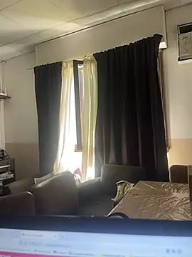 Popinasq online show from February 17, 3:20 pm