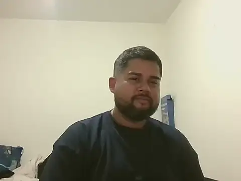 GABRIELGARCIA1313 online show from February 13, 11:16 pm