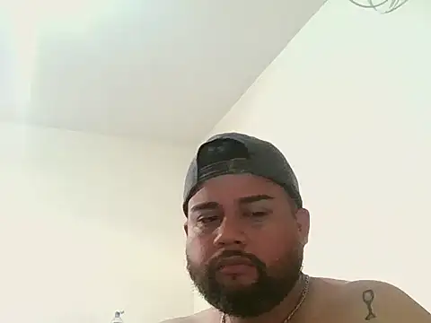 GABRIELGARCIA1313 online show from March 9, 9:07 pm