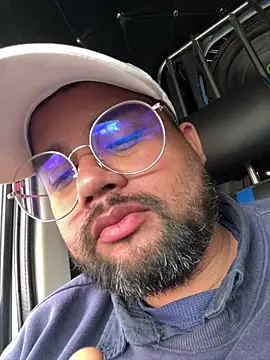 GABRIELGARCIA1313 online show from February 19, 3:31 pm