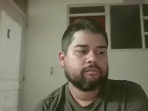 GABRIELGARCIA1313 online show from February 26, 11:05 pm