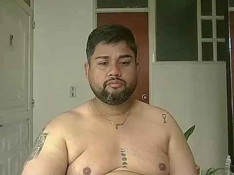 Snapshot of GABRIELGARCIA1313 chatting on July 11, 2:50 pm GABRIELGARCIA1313 online show from July 11, 2:50 pm