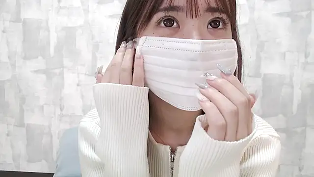 LOVE MOMO LOVE online show from October 12, 12:17 pm