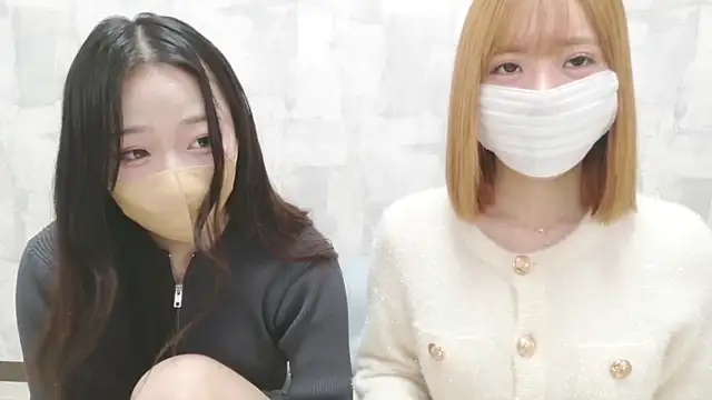 LOVE MOMO LOVE online show from February 4, 11:16 am