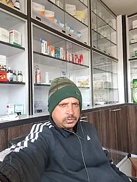 Raj1043 online show from December 22, 6:24 am