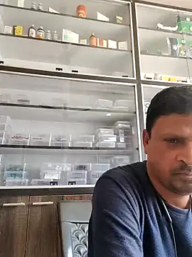 Snapshot of Raj1043 chatting on May 28, 7:05 am Raj1043 online show from May 28, 7:05 am
