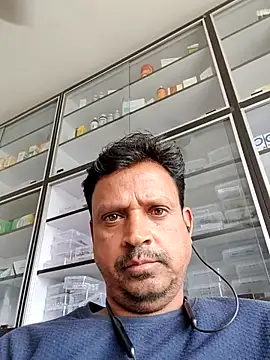 Snapshot of Raj1043 chatting on May 30, 7:58 am Raj1043 online show from May 30, 7:58 am
