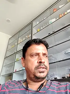 Snapshot of Raj1043 chatting on June 6, 7:35 am Raj1043 online show from June 6, 7:35 am
