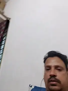 Snapshot of Raj1043 chatting on February 25, 6:23 pm Raj1043 online show from February 25, 6:23 pm