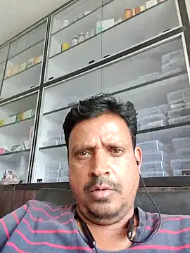 Snapshot of Raj1043 chatting on June 1, 7:30 am Raj1043 online show from June 1, 7:30 am