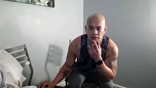 EatMyCake831 online show from December 25, 7:13 pm