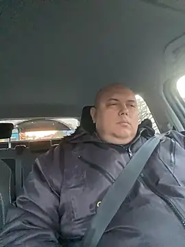 Snapshot of BigromeoXX chatting on November 12, 6:50 am BigromeoXX online show from November 12, 6:50 am