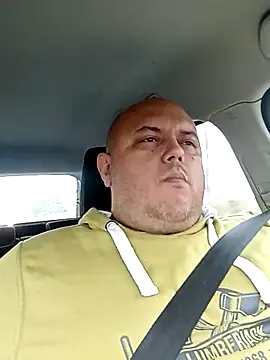 Snapshot of BigromeoXX chatting on November 16, 10:53 am BigromeoXX online show from November 16, 10:53 am